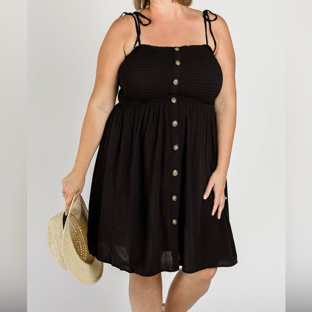 Finding Joy Smocked Dress by Only - Picture 6 of 7